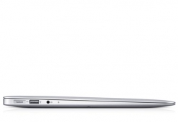 Apple MacBook Air 11 Z0NX001LE