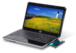 Fujitsu LIFEBOOK AH531 (AH531MRKC3RU)