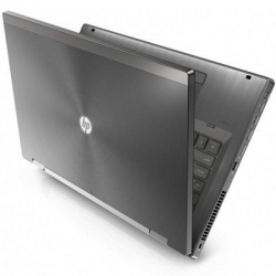 HP Elitebook 8760w LY532EA