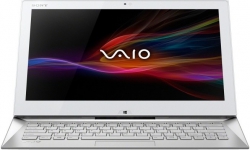 Sony VAIO SV-D1321F4R/W